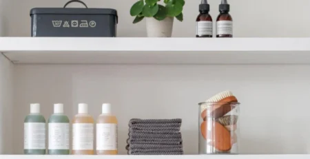 5 điều cần thiết để chăm sóc tủ quần áo của bạn