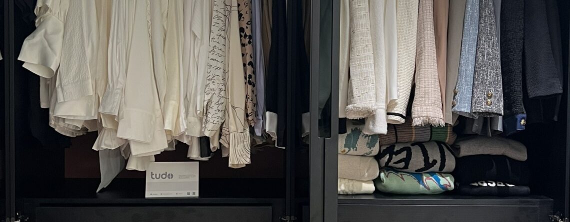 Bí quyết xây dựng tủ đồ lý tưởng cho phụ nữ hiện đại